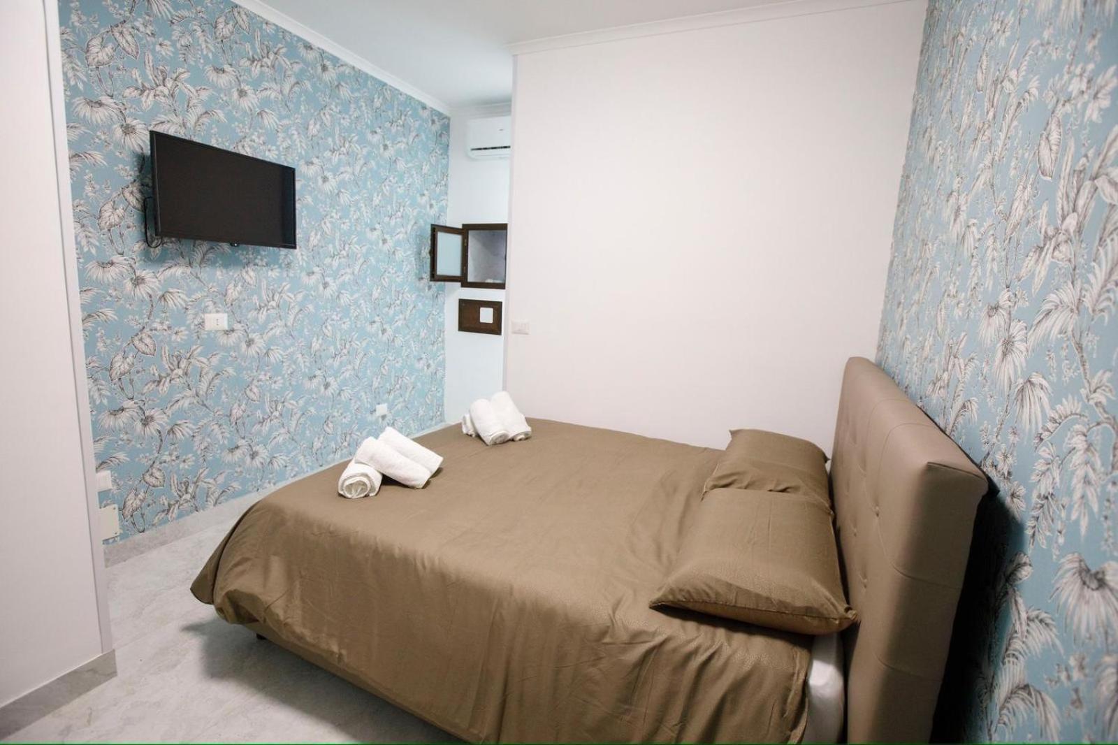B&B Le Stanze Di Aurora Naples Exterior photo