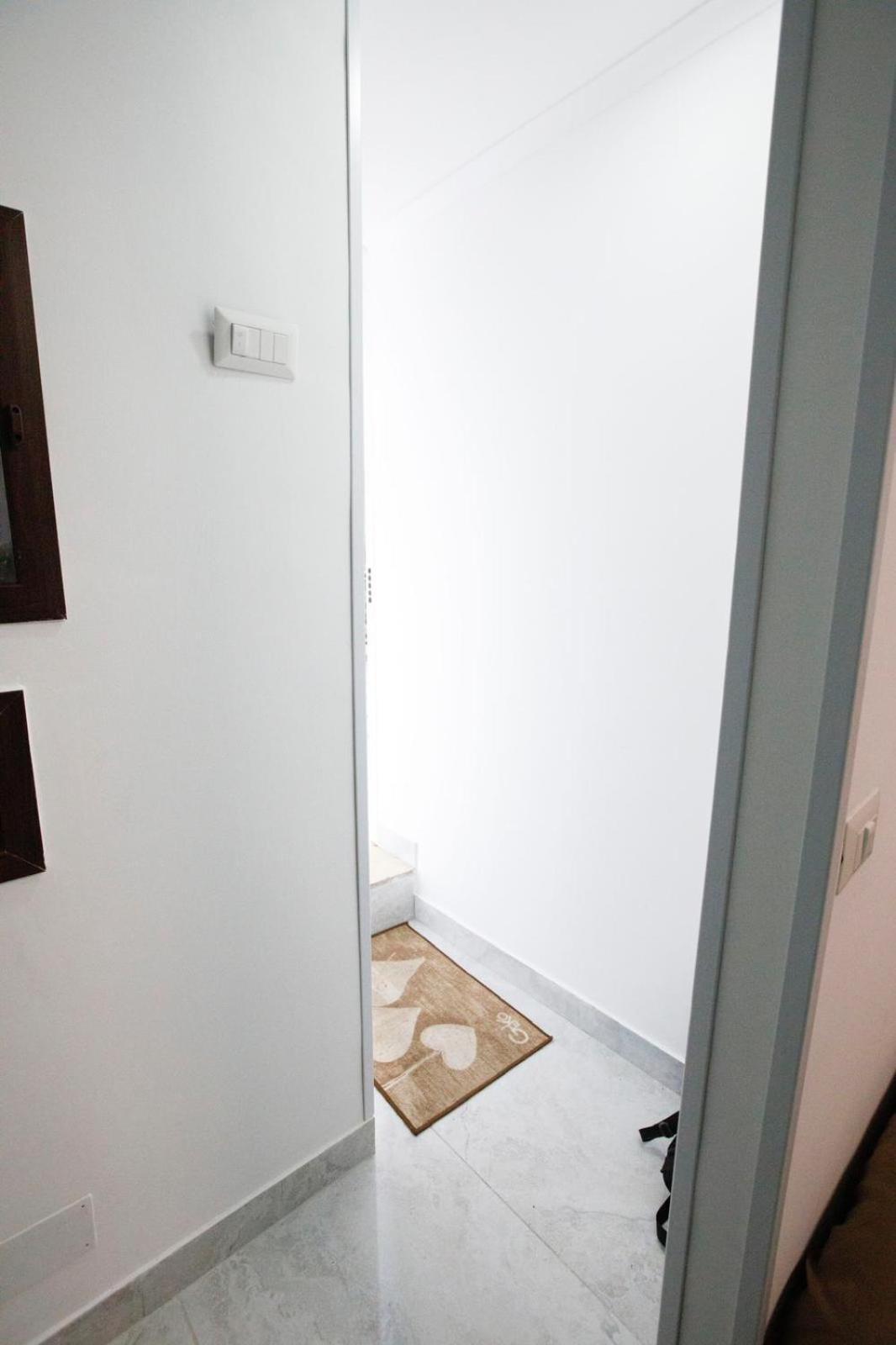 B&B Le Stanze Di Aurora Naples Exterior photo